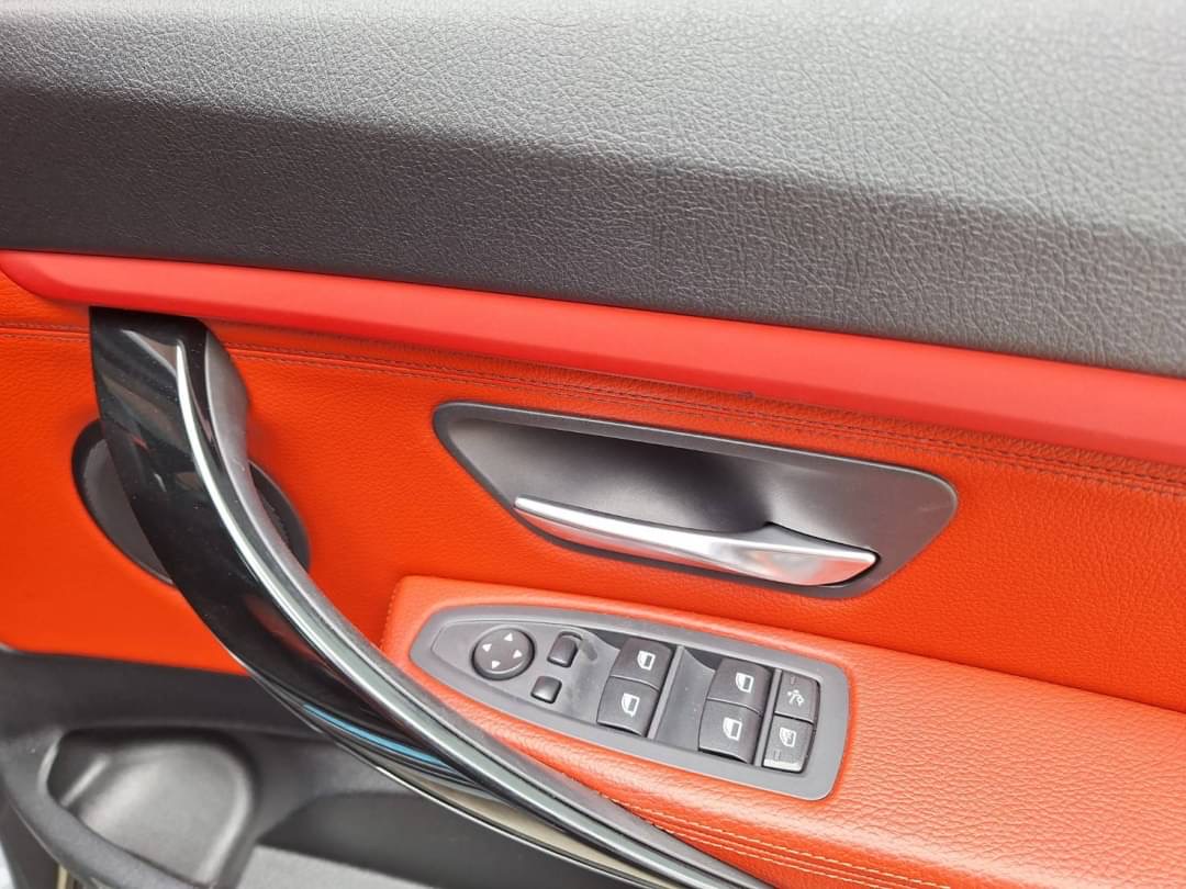 2015 BMW 320d GT Sport สีเทา (รูปที่ 5)