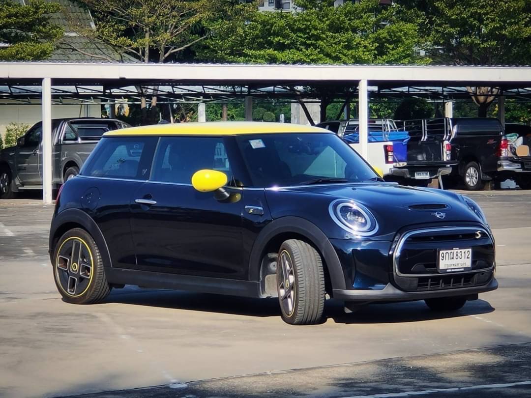 2021 Mini Cooper (Hatch) Look3 F55 (5 ประตู) สีน้ำเงิน (รูปที่ 6)
