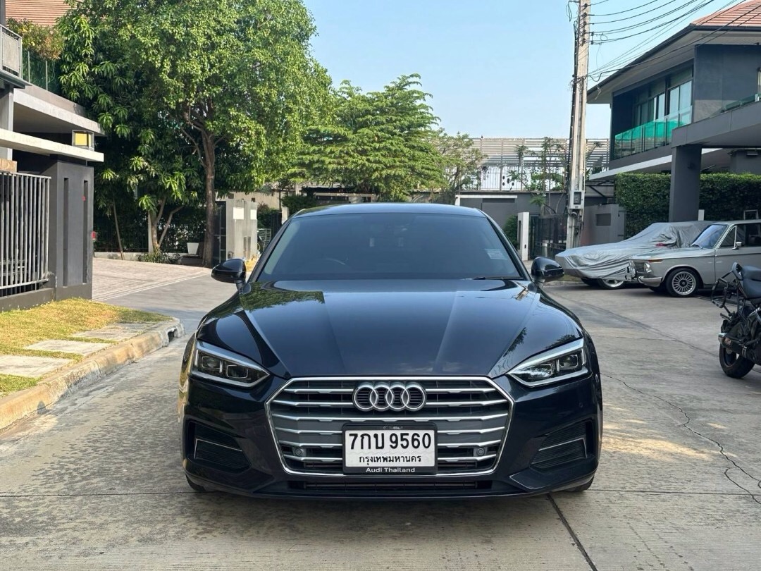 2018 Audi A5 SportBack 40TFSi สีดำ (รูปที่ 2)