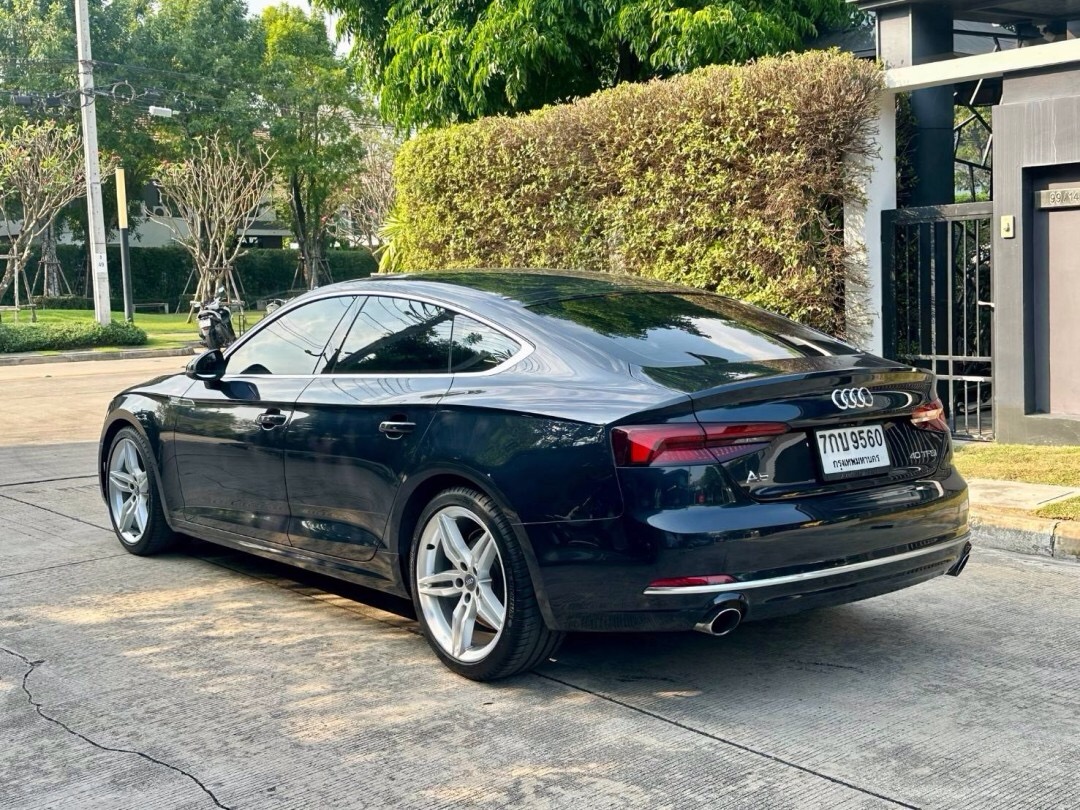 2018 Audi A5 SportBack 40TFSi สีดำ (รูปที่ 3)