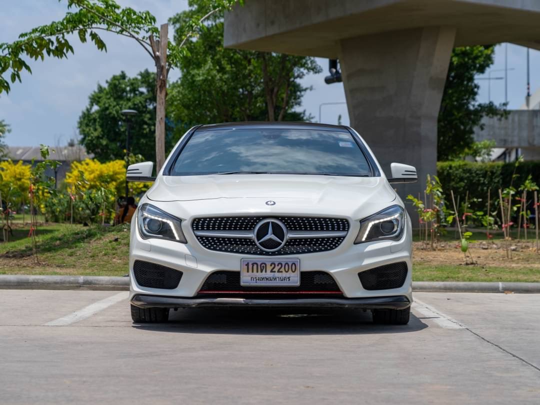 2014 Mercedes-Benz CLA-Class CLA-CLass CLA250 สีขาว (รูปที่ 6)