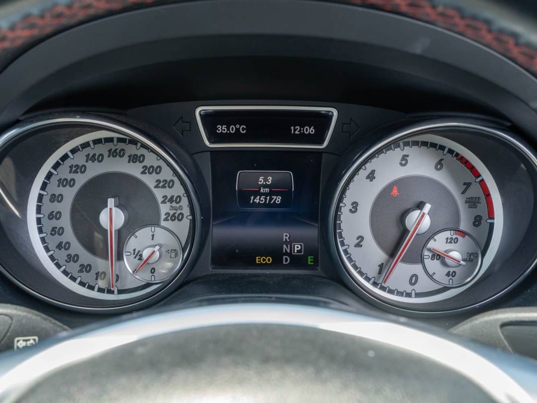 2014 Mercedes-Benz CLA-Class CLA-CLass CLA250 สีขาว (รูปที่ 9)