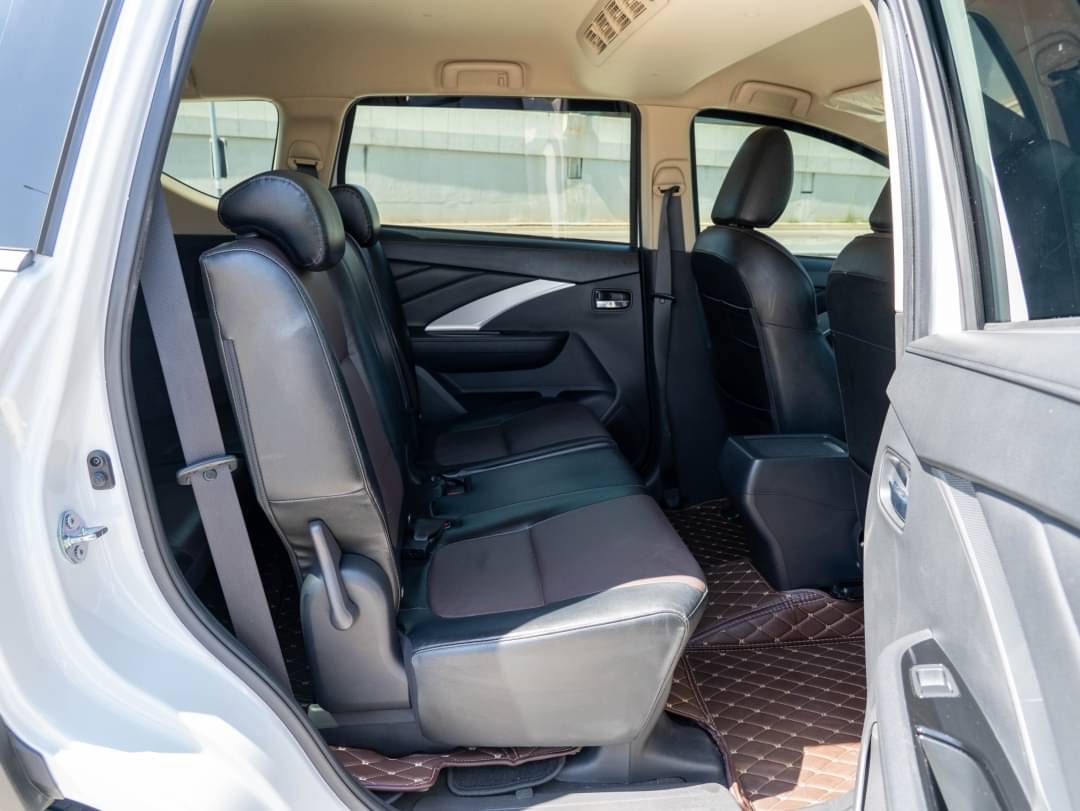 2021 Mitsubishi Xpander สีขาว (รูปที่ 9)
