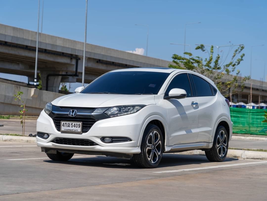 2015 Honda HR-V สีขาว