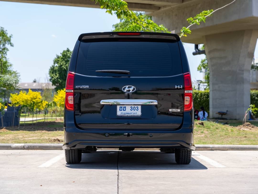 2019 Hyundai H-1 สีดำ (รูปที่ 6)