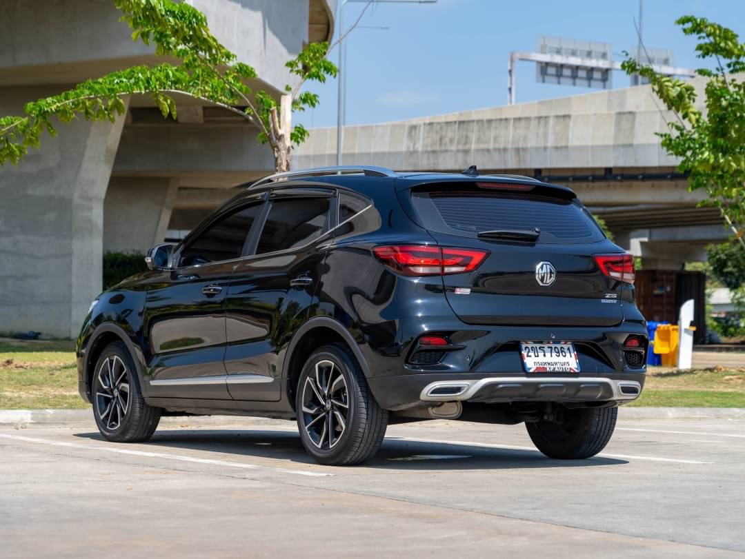 2022 MG ZS สีดำ (รูปที่ 6)