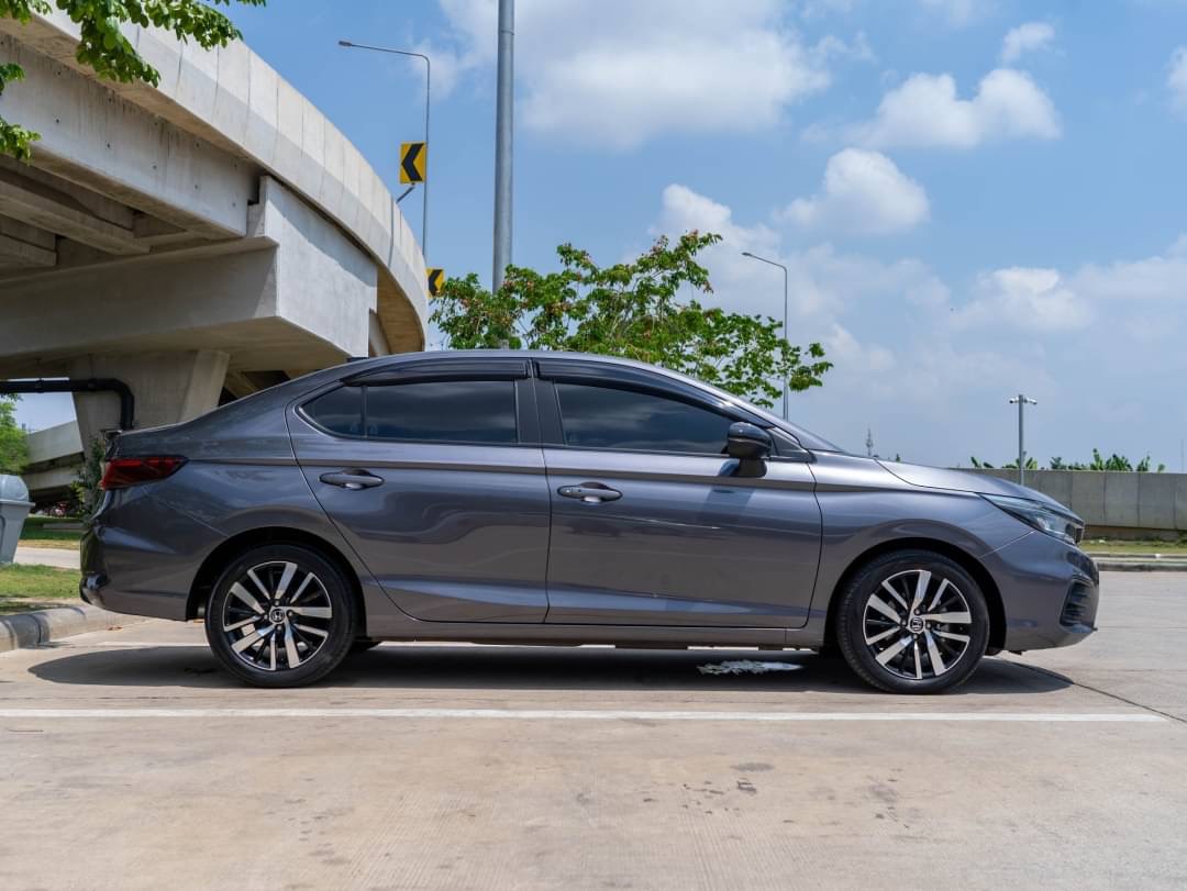 2022 Honda City สีเทา (รูปที่ 3)