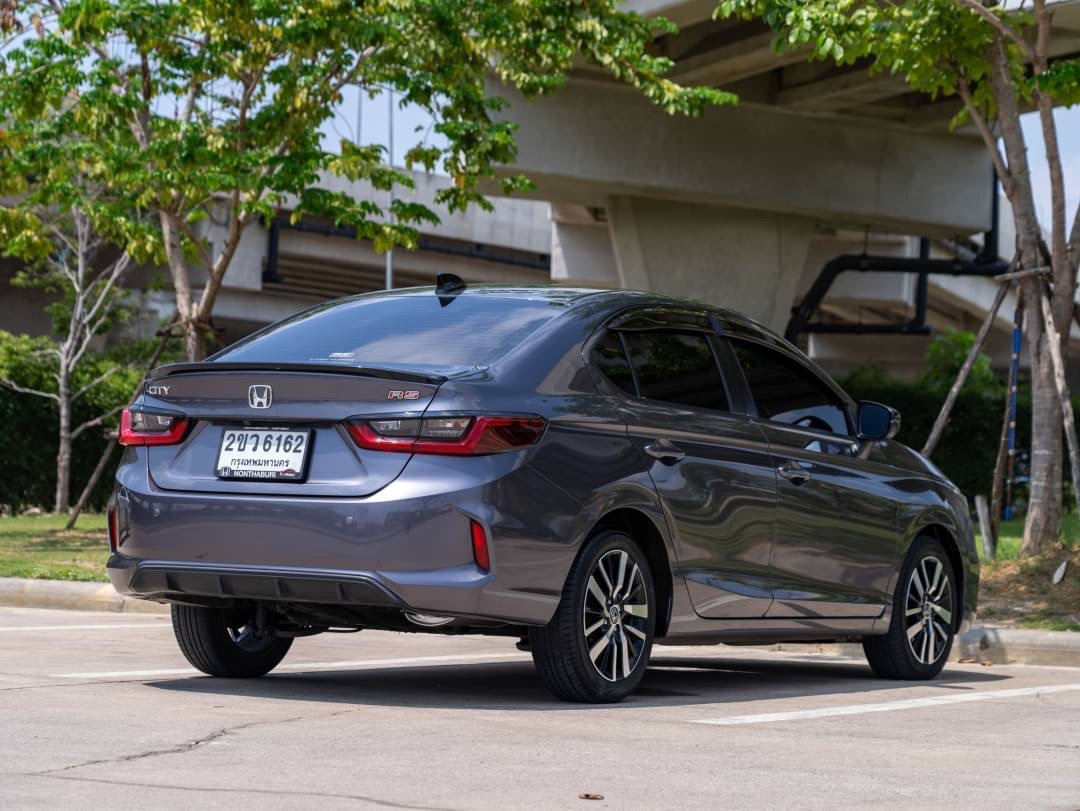 2022 Honda City สีเทา (รูปที่ 8)