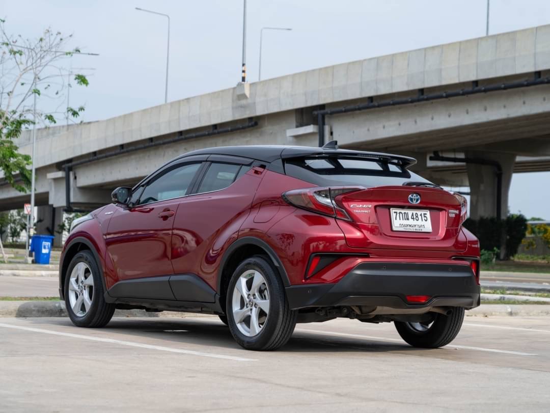 2018 Toyota C-HR สีแดง (รูปที่ 5)