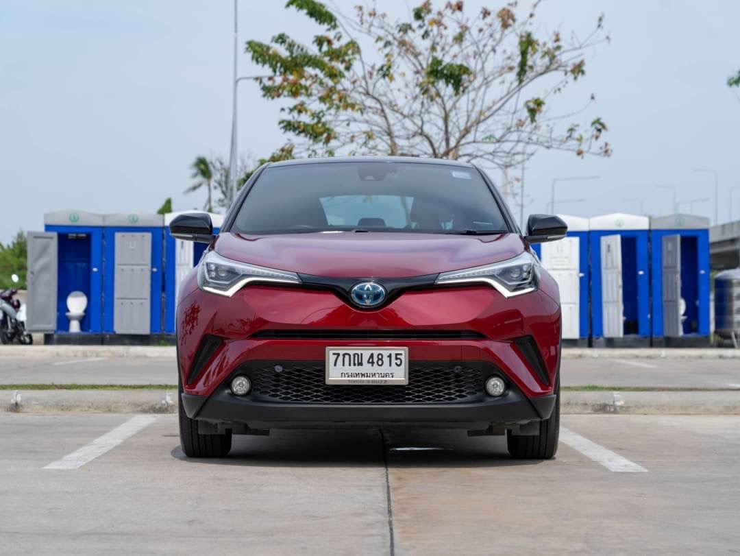 2018 Toyota C-HR สีแดง (รูปที่ 4)