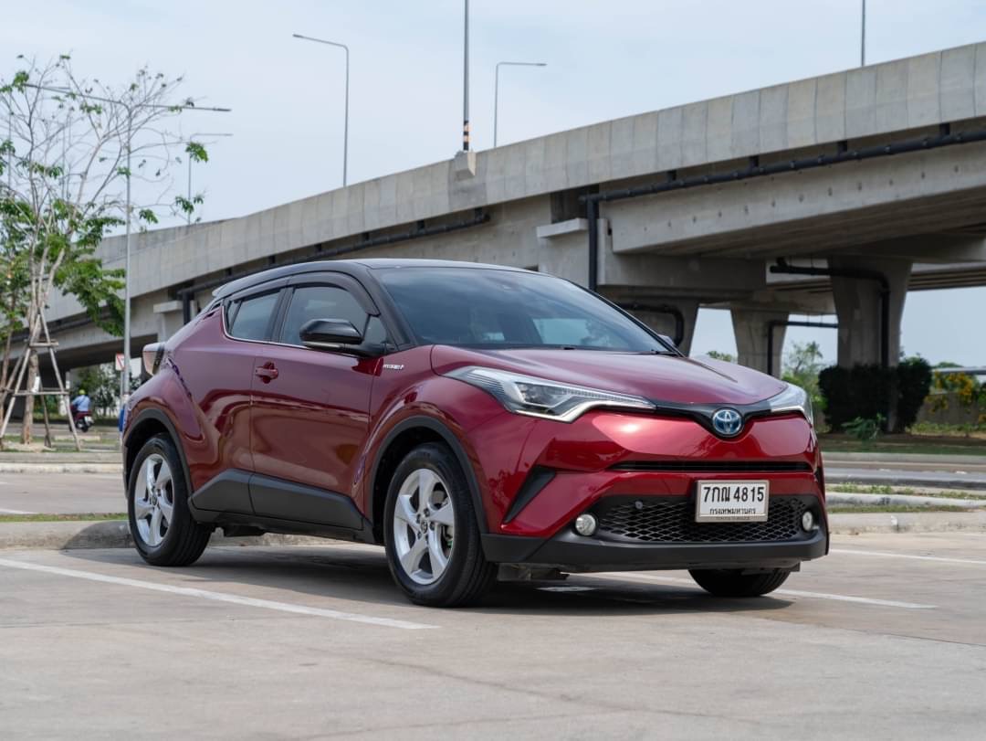2018 Toyota C-HR สีแดง (รูปที่ 3)