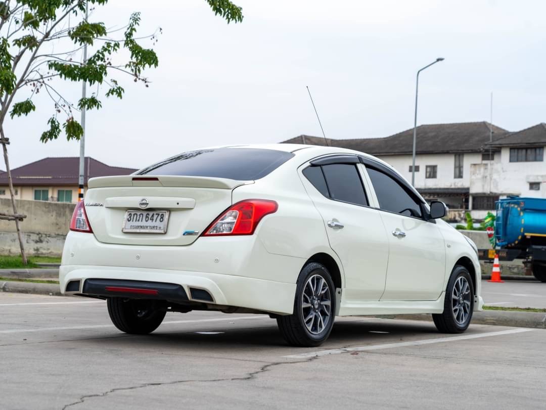2014 Nissan Almera สีขาว (รูปที่ 7)
