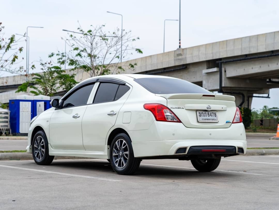 2014 Nissan Almera สีขาว (รูปที่ 5)