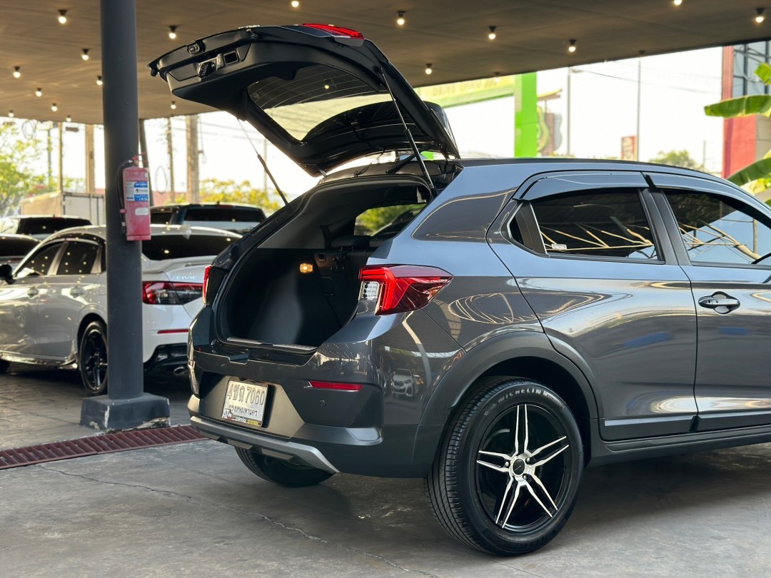 2023 Honda WR-V สีเทา (รูปที่ 6)
