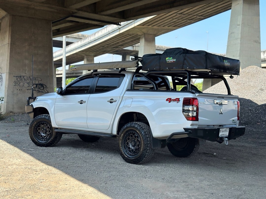 2019 Mitsubishi Triton Double cab plus prime สีขาว