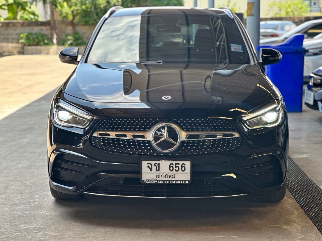 2021 Mercedes-Benz GLA-Class GLA 200 AMG สีดำ (รูปที่ 2)
