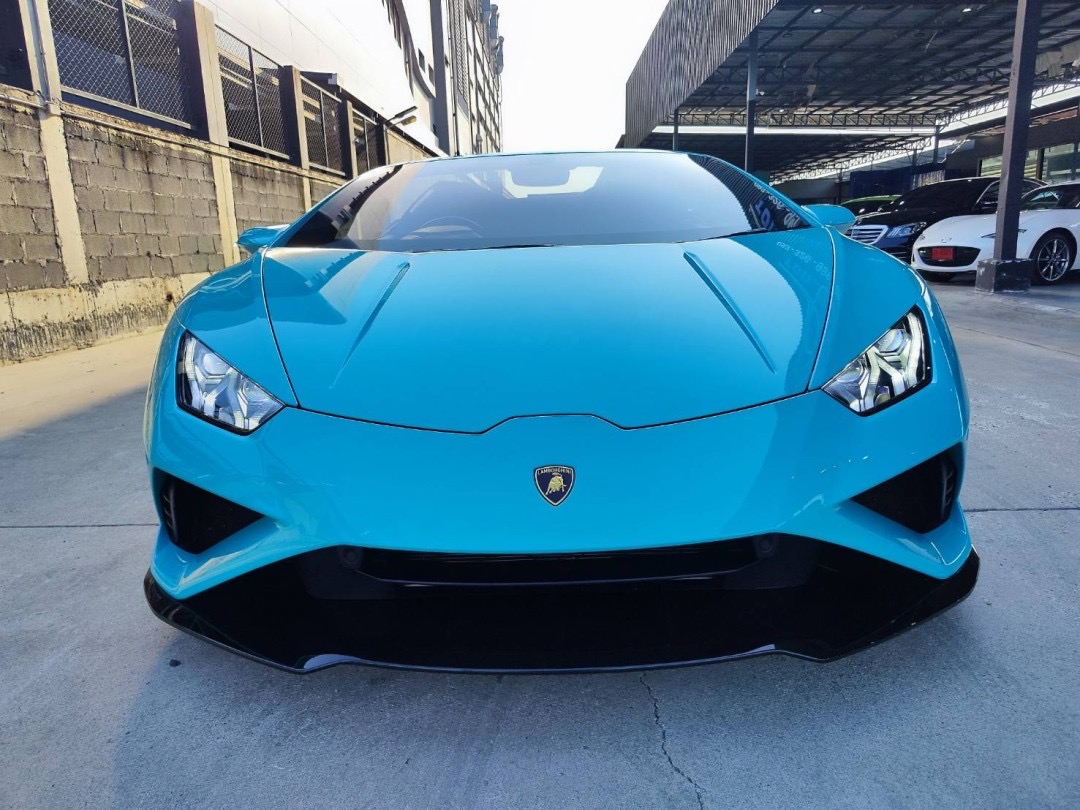 2022 Lamborghini Huracan EVO สีฟ้า (รูปที่ 2)