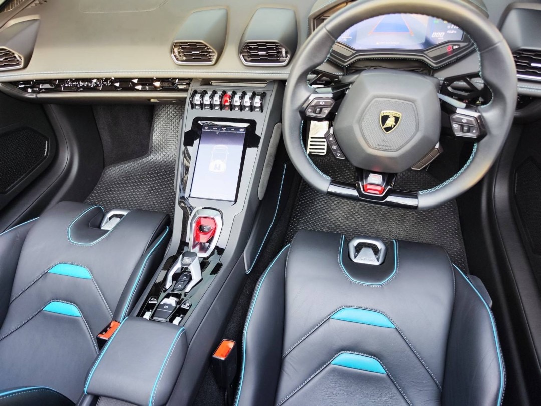 2022 Lamborghini Huracan EVO สีฟ้า (รูปที่ 3)
