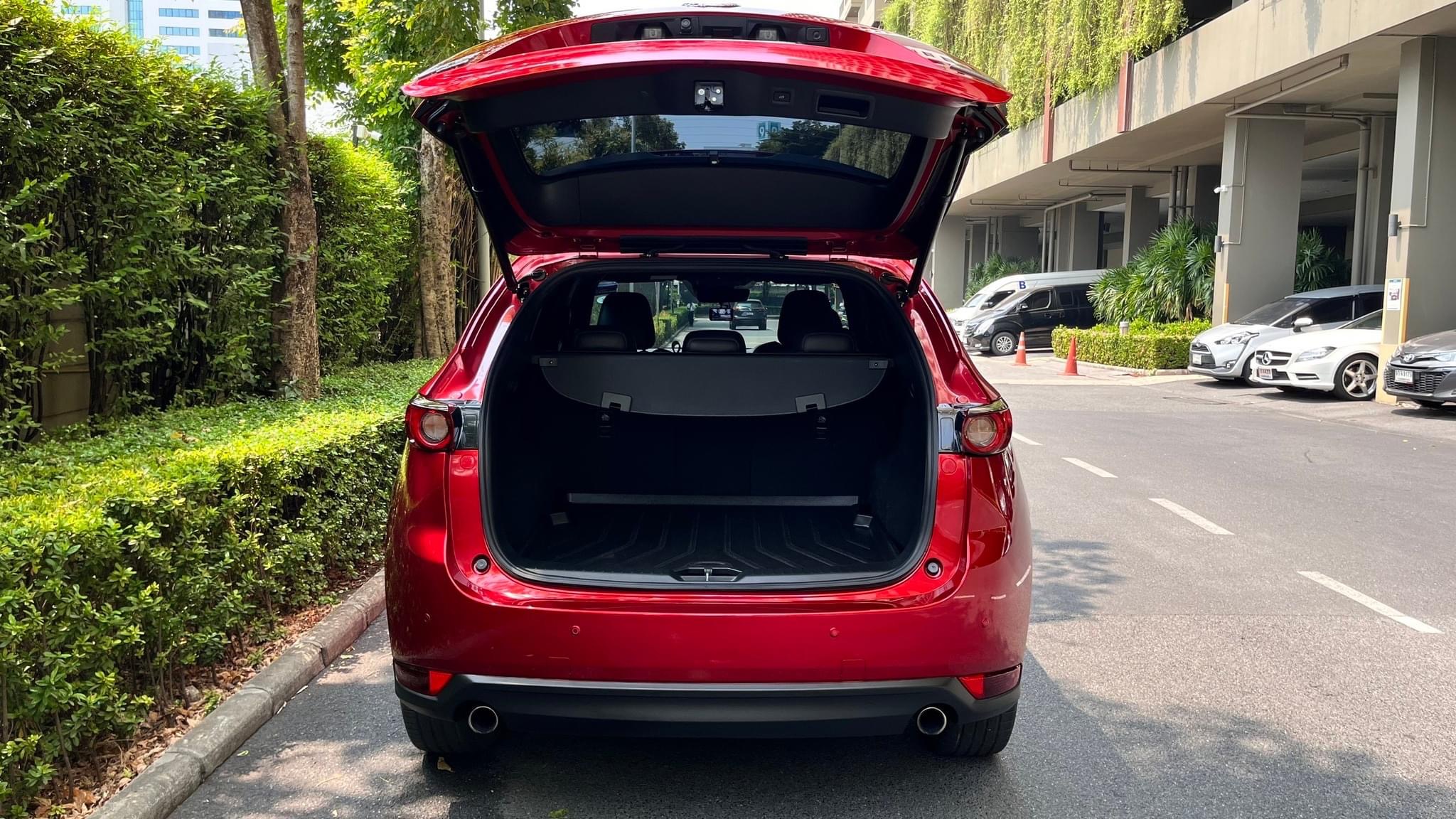 2021 Mazda CX-5 สีแดง