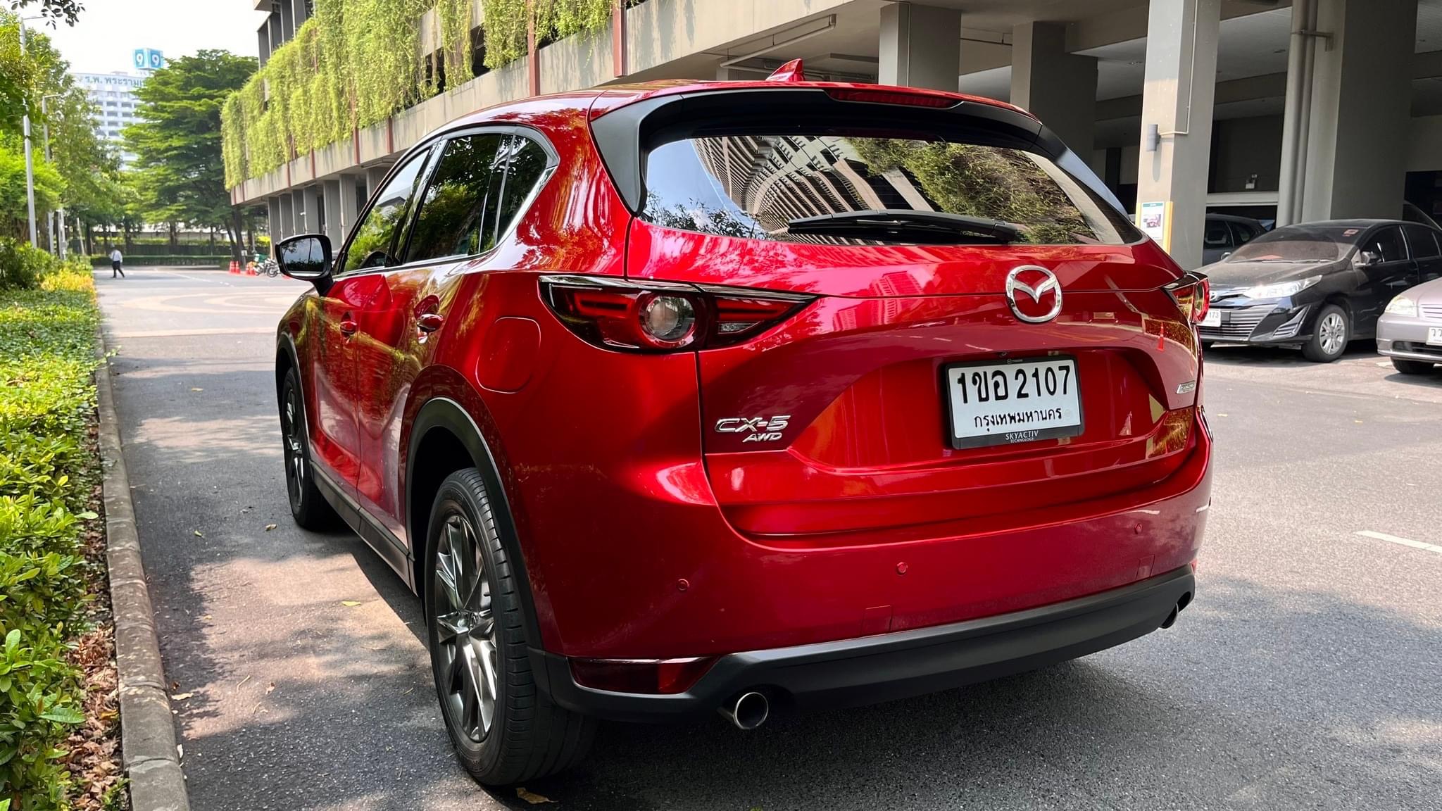 2021 Mazda CX-5 สีแดง