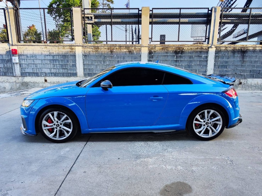 2023 Audi TT สีฟ้า (รูปที่ 11)