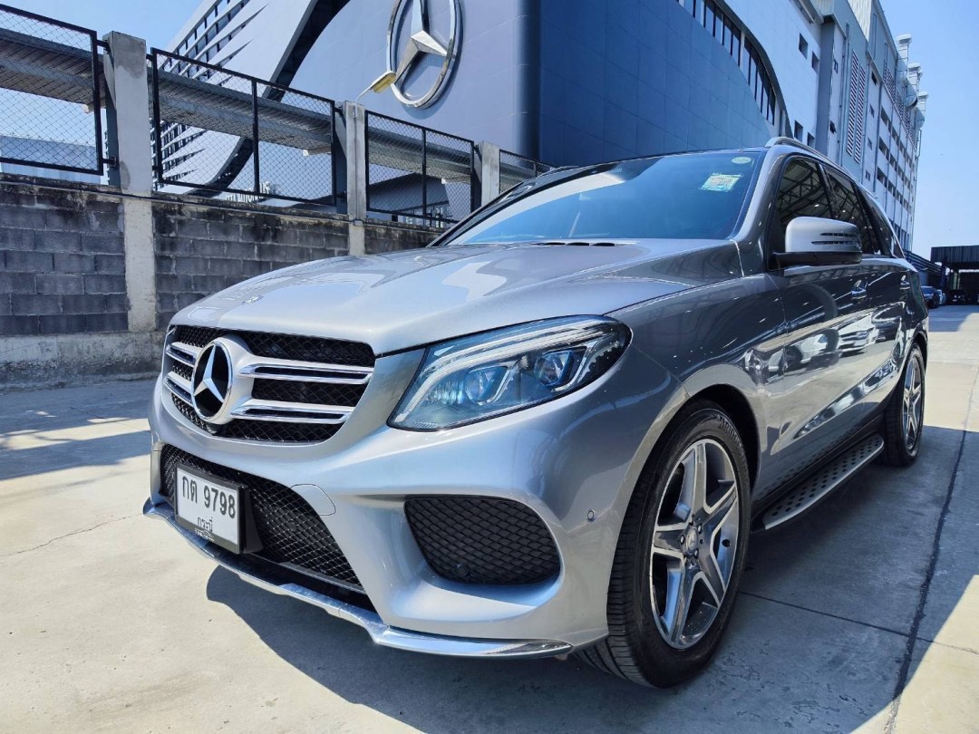 2018 Mercedes-Benz GLE-Class GLE500 สีเทา (รูปที่ 4)