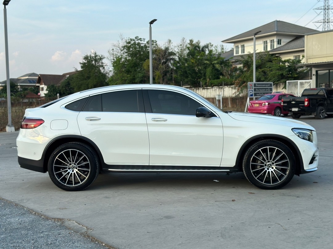 2018 Mercedes-Benz GLC-Class GLC 250 d สีขาว