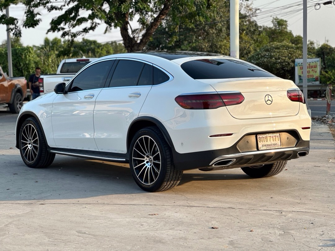 2018 Mercedes-Benz GLC-Class GLC 250 d สีขาว