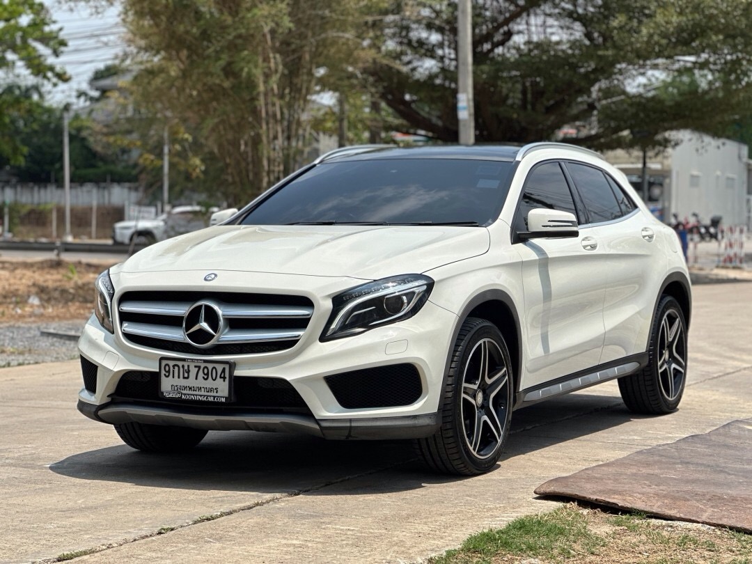 2017 Mercedes-Benz GLA-Class GLA250 สีขาว (รูปที่ 7)