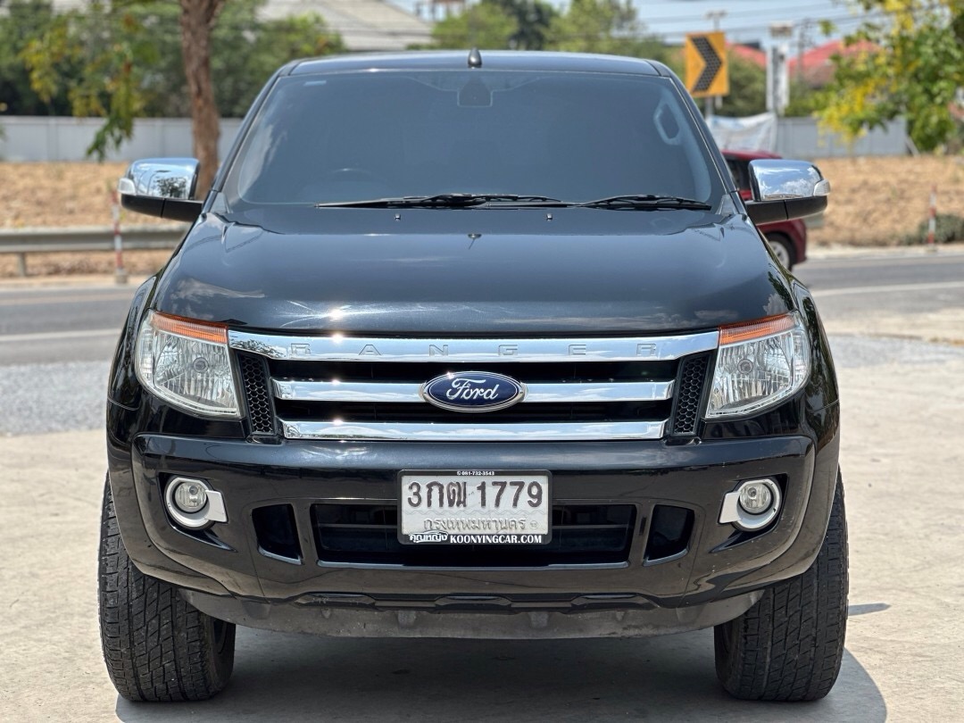 2014 Ford Ranger Double cab สีดำ (รูปที่ 2)