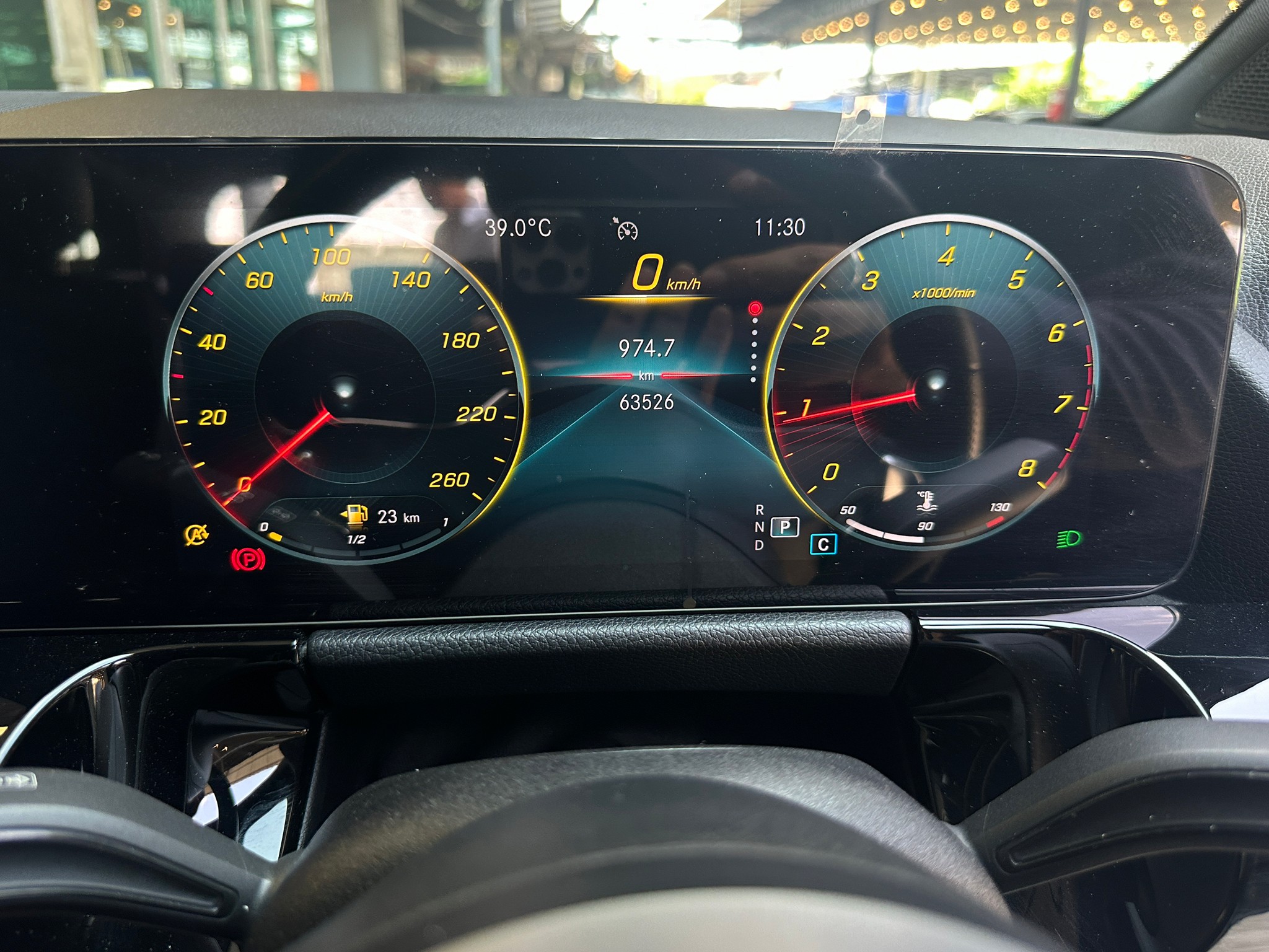 2021 Mercedes-Benz GLA-Class GLA 200 AMG สีดำ (รูปที่ 10)