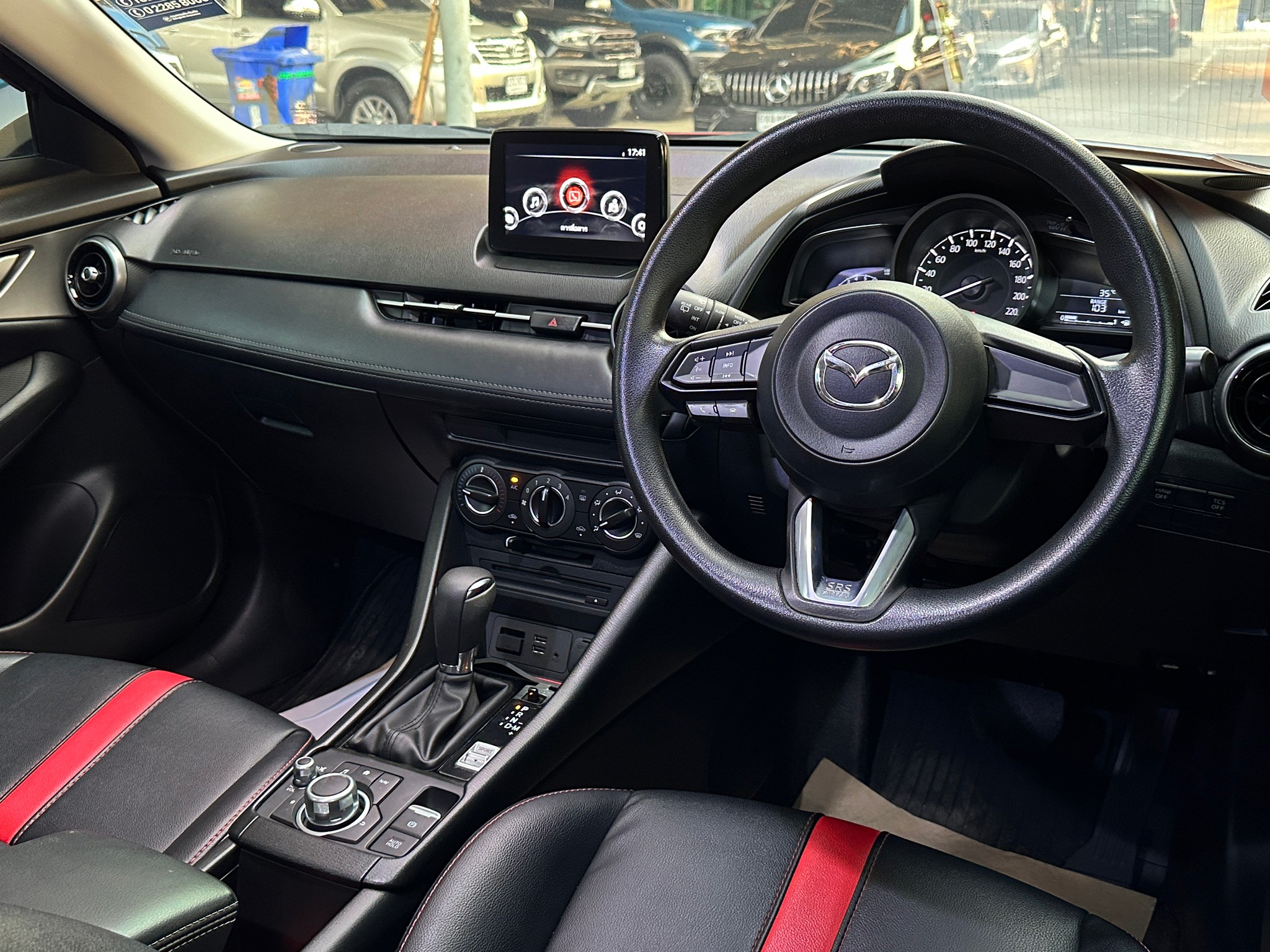 2020 Mazda CX-3 สีแดง