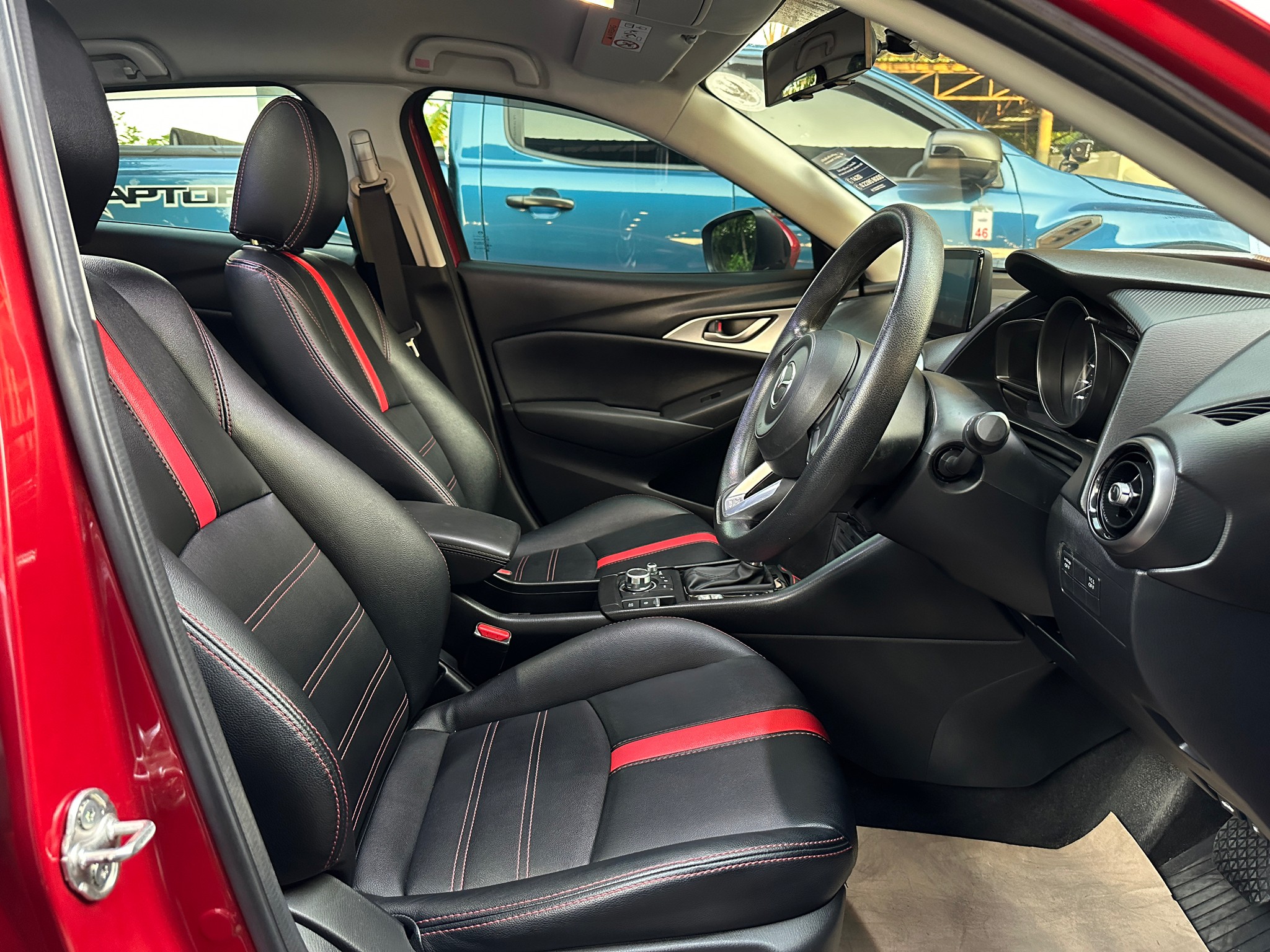 2020 Mazda CX-3 สีแดง (รูปที่ 13)