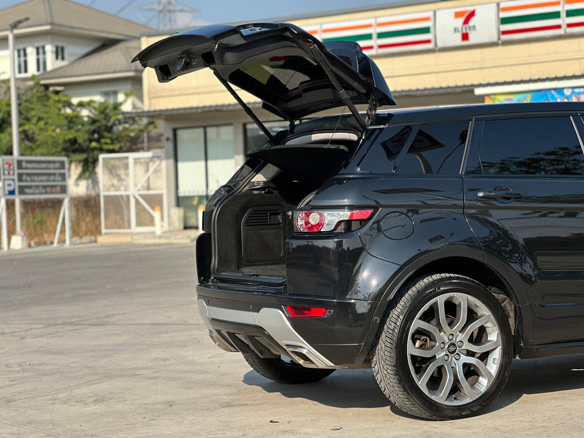 2014 Land Rover Range Rover Evoque สีดำ