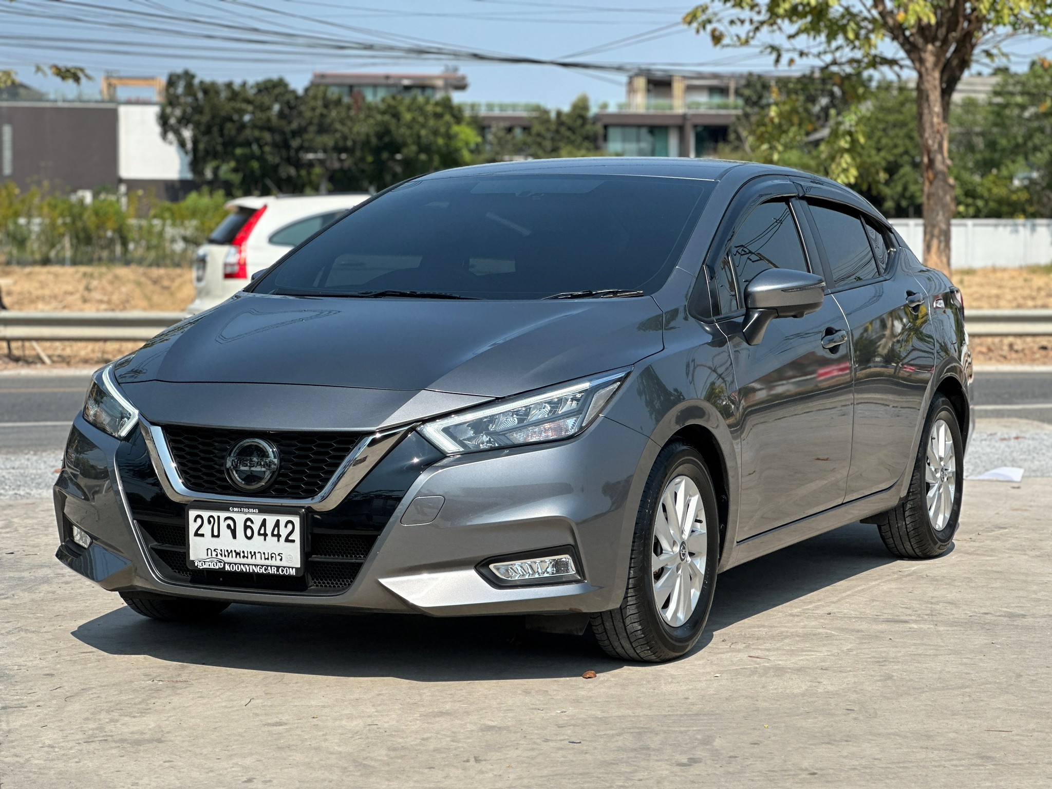 2021 Nissan Almera สีเทา (รูปที่ 9)