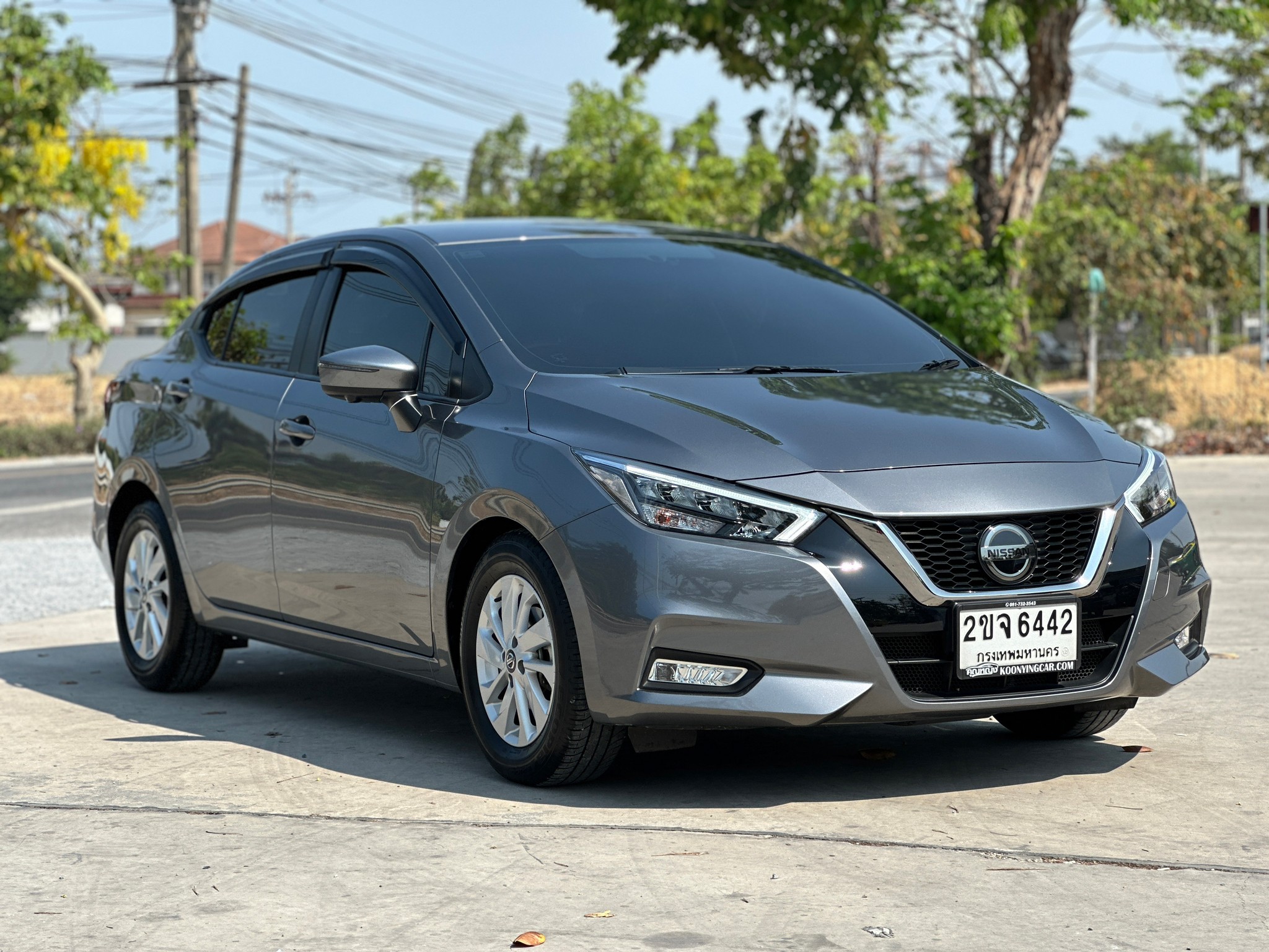 2021 Nissan Almera สีเทา (รูปที่ 11)
