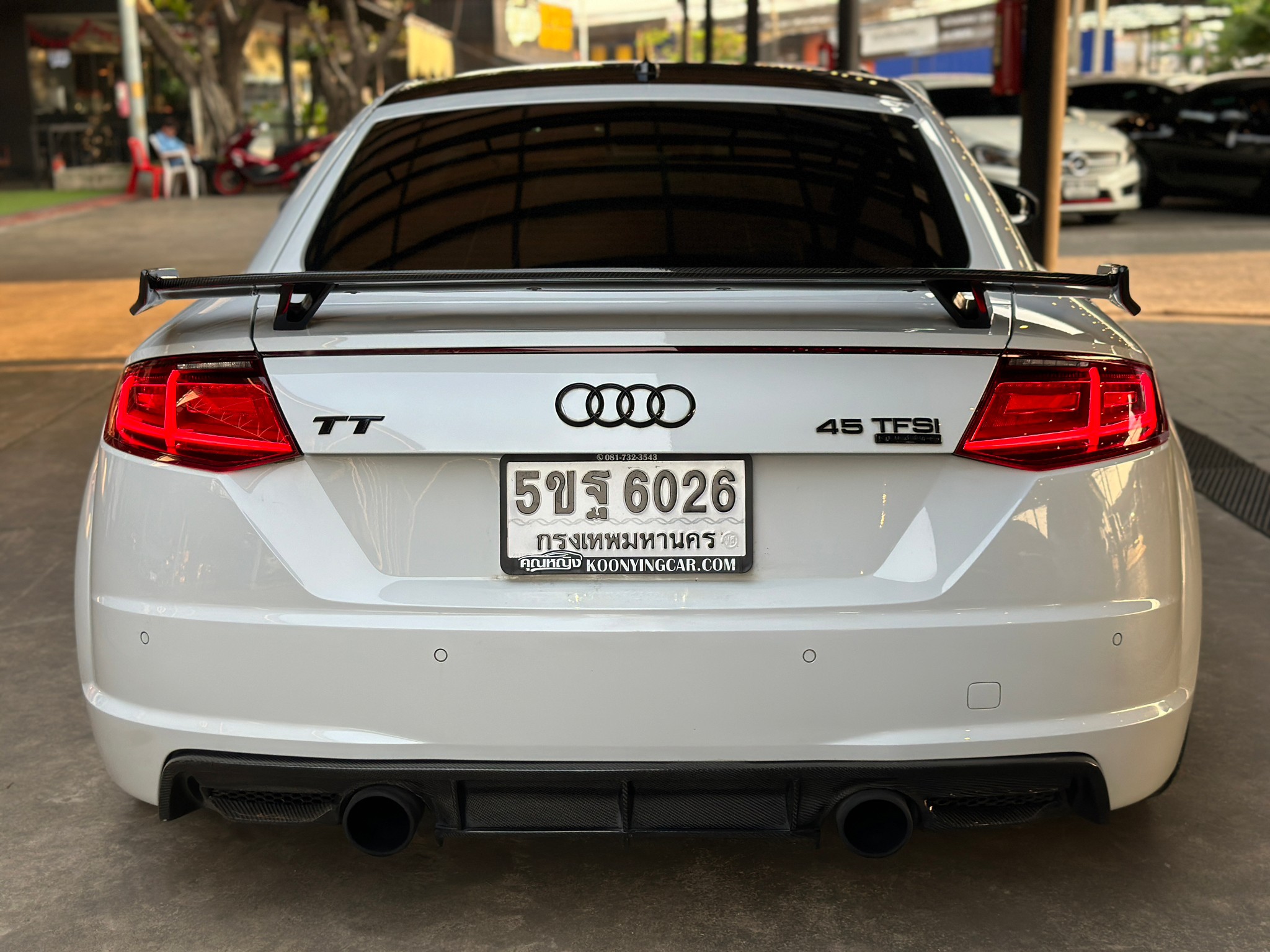 2018 Audi TT สีขาว (รูปที่ 8)