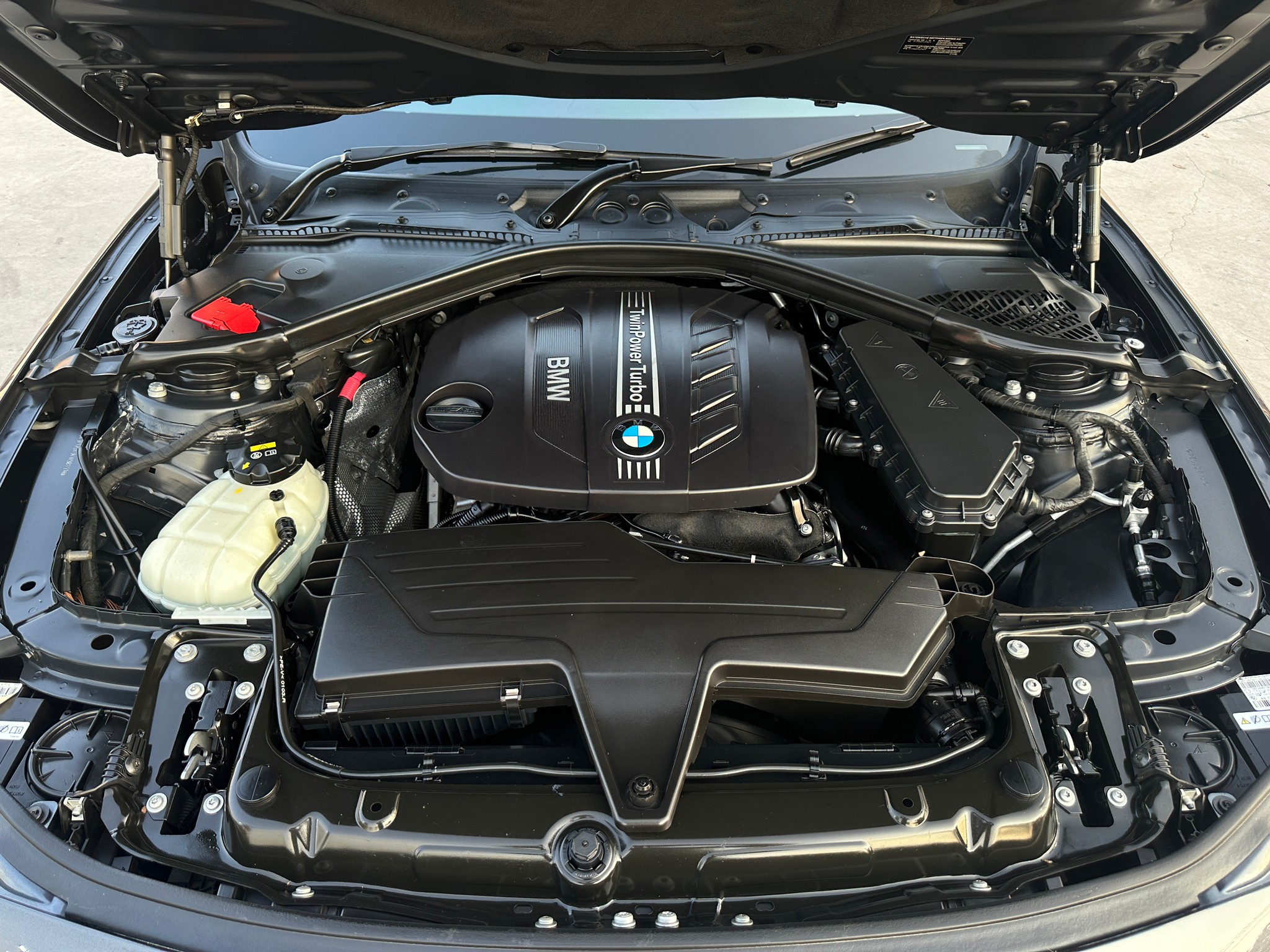 2014 BMW 420d Coupe M sport สีเทา (รูปที่ 13)
