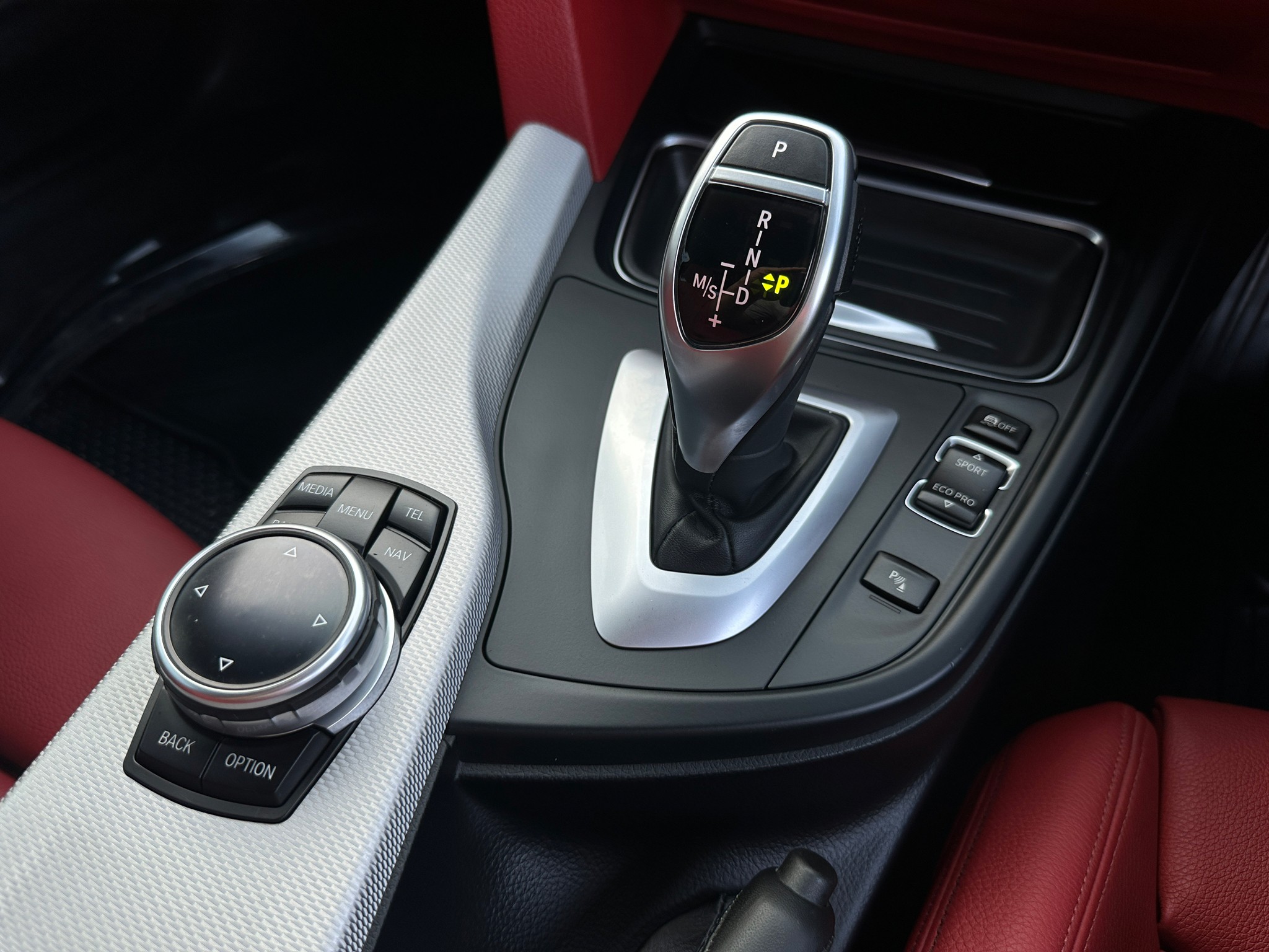 2014 BMW 420d Coupe M sport สีเทา (รูปที่ 11)