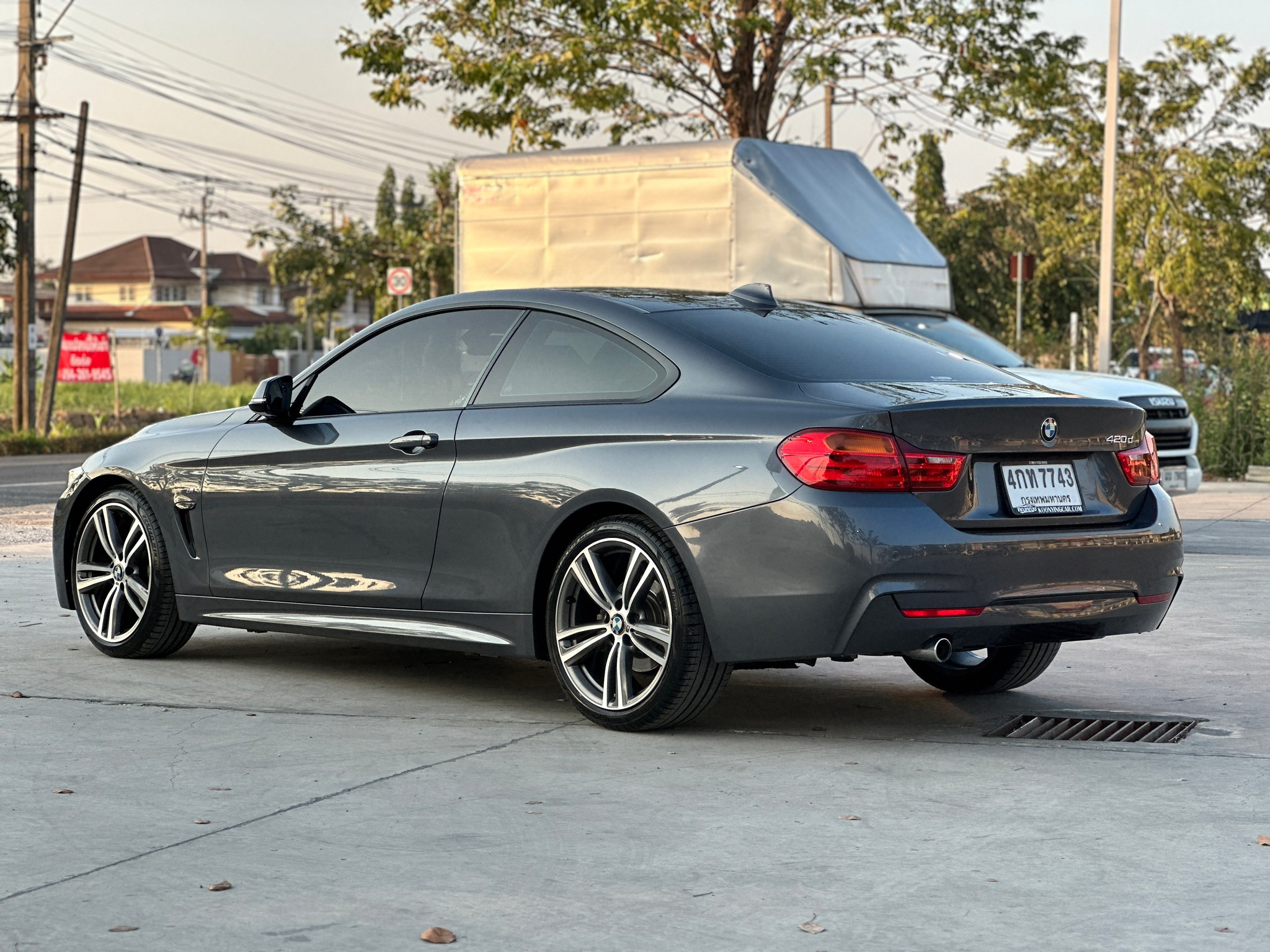 2014 BMW 420d Coupe M sport สีเทา (รูปที่ 14)