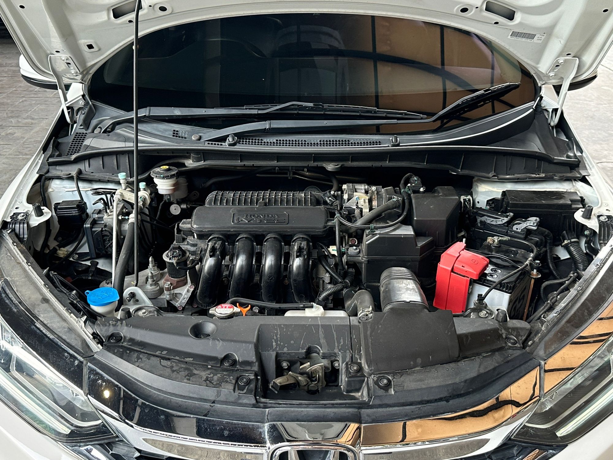 2019 Honda City สีขาว (รูปที่ 7)