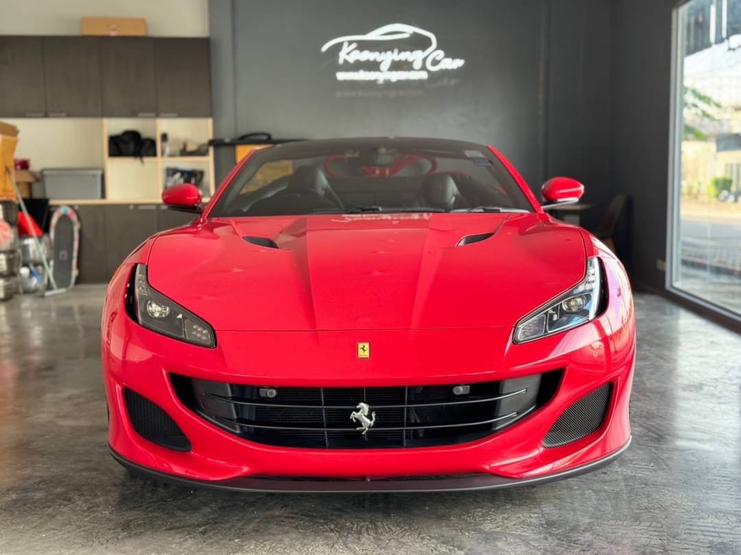 2019 Ferrari Portofino สีแดง (รูปที่ 2)