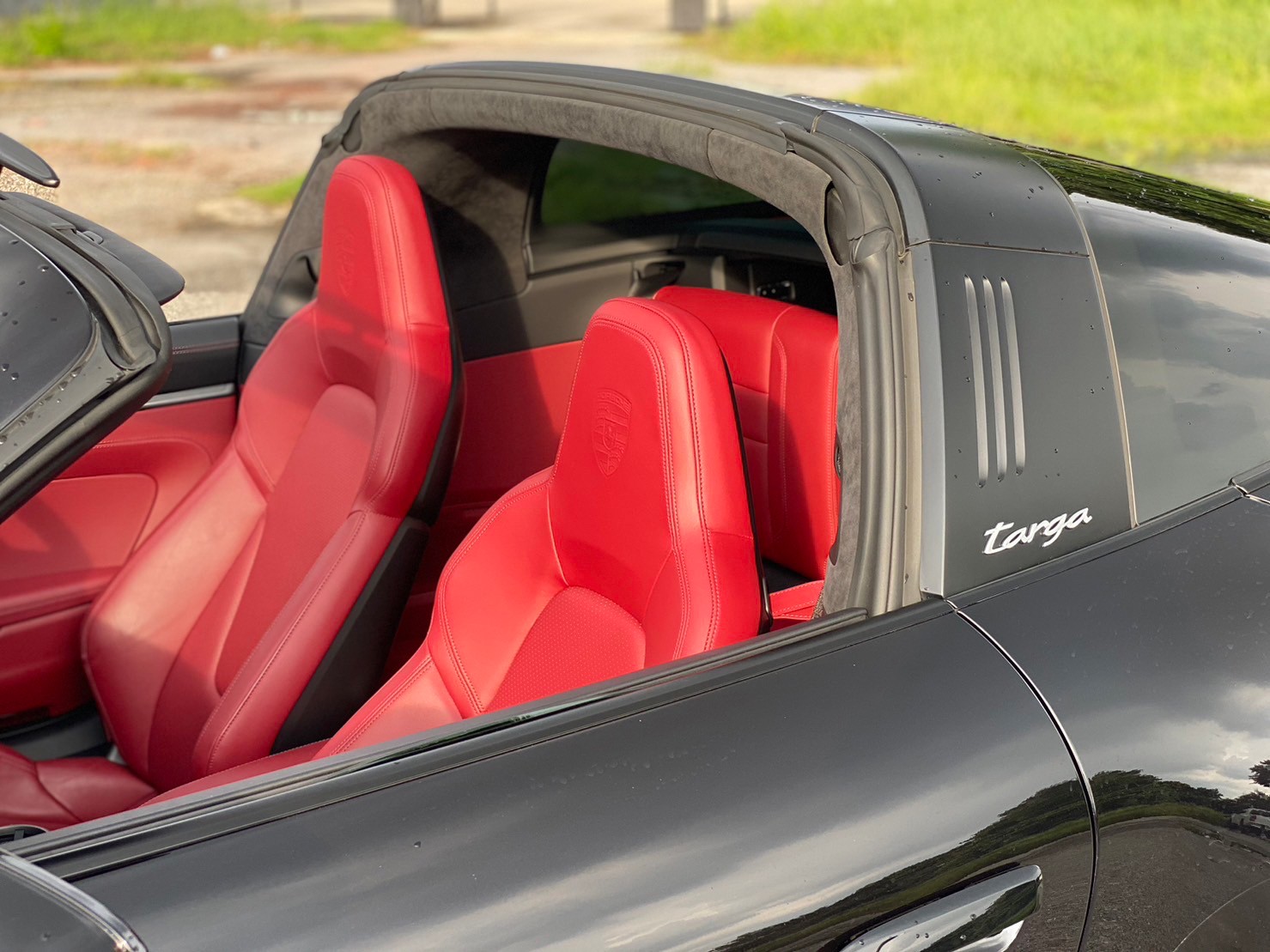 2021 Porsche Carera 991.2 Targa 4S สีดำ (รูปที่ 4)