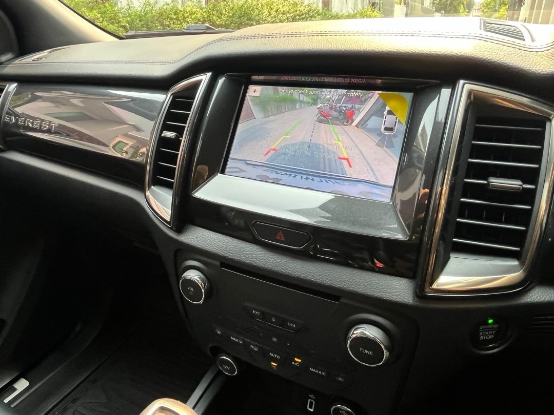 2019 Ford Everest Titanium+ 4x2 สีขาว (รูปที่ 5)