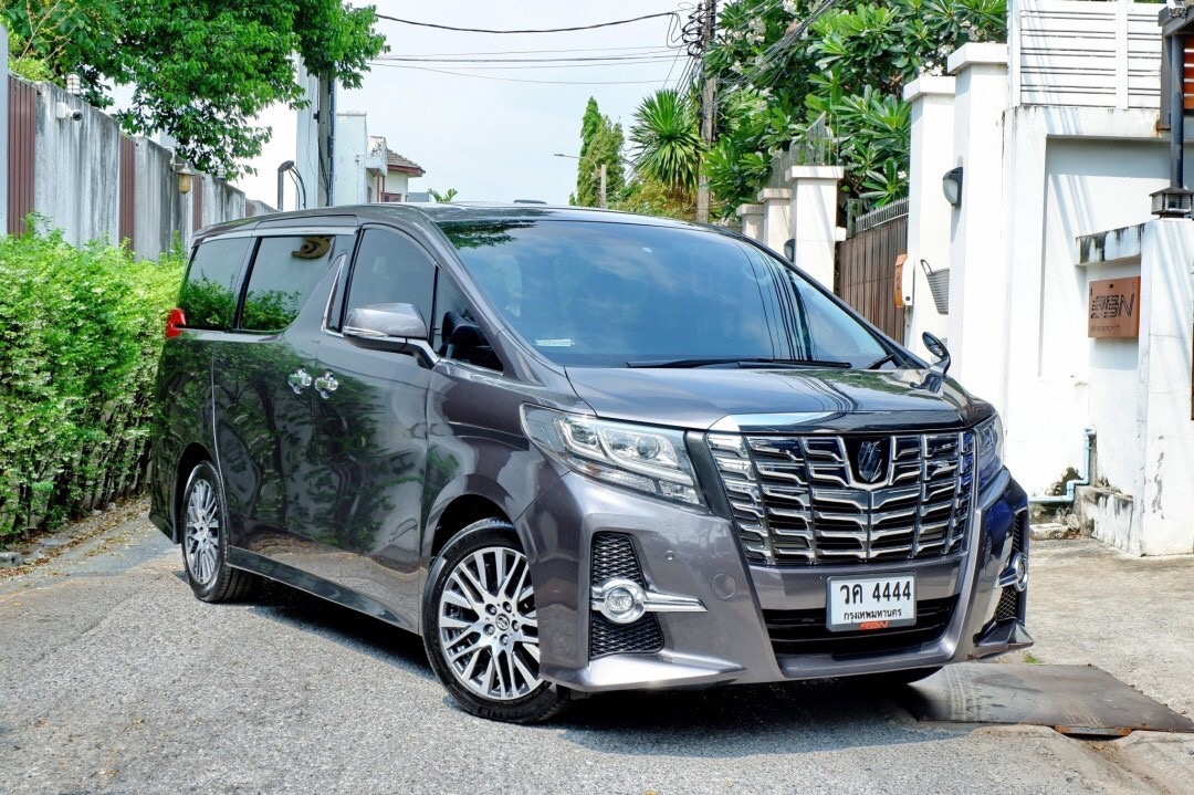 2015 Toyota Alphard สีเทา