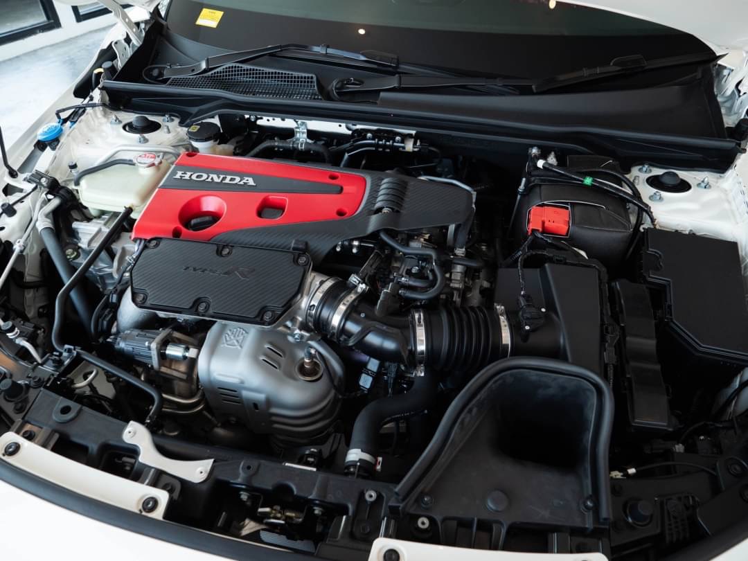 2021 Honda Civic Type R สีขาว (รูปที่ 8)