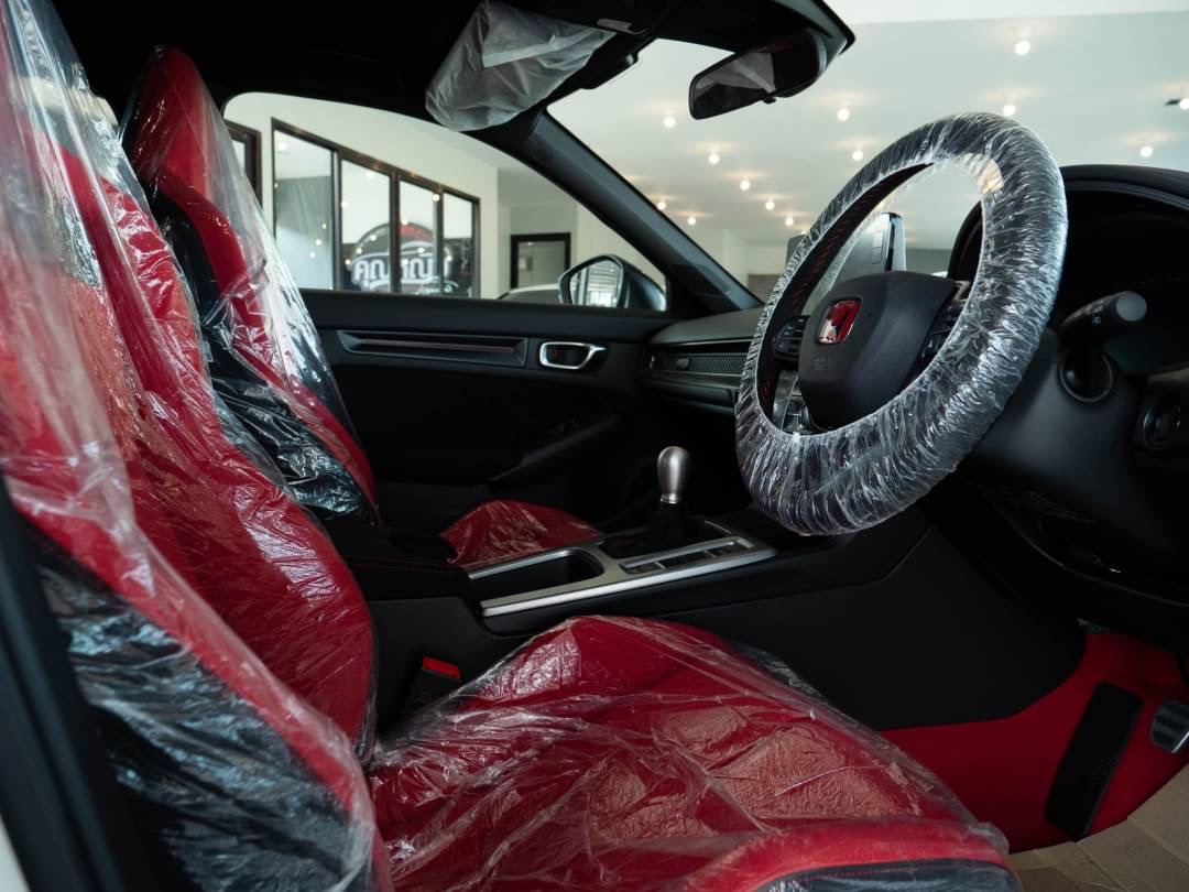 2021 Honda Civic Type R สีขาว (รูปที่ 14)