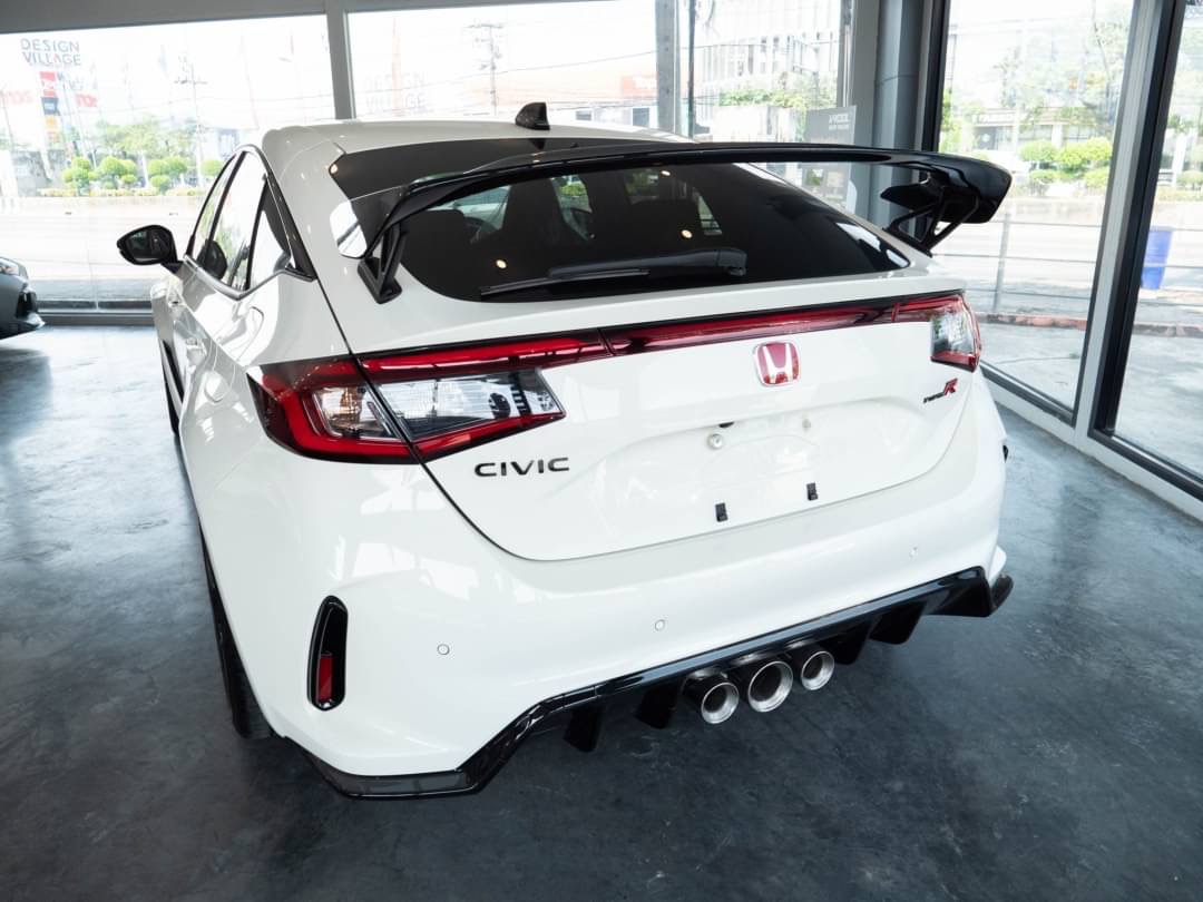 2021 Honda Civic Type R สีขาว (รูปที่ 5)