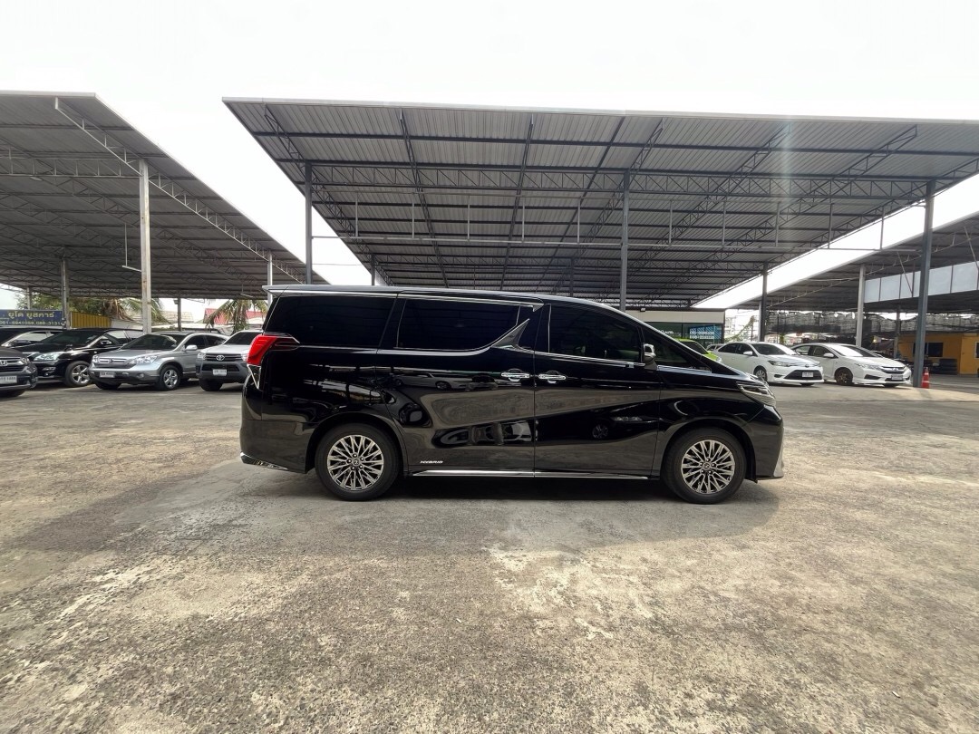 2020 Lexus LM300h Executive 4 Seats สีดำ (รูปที่ 4)