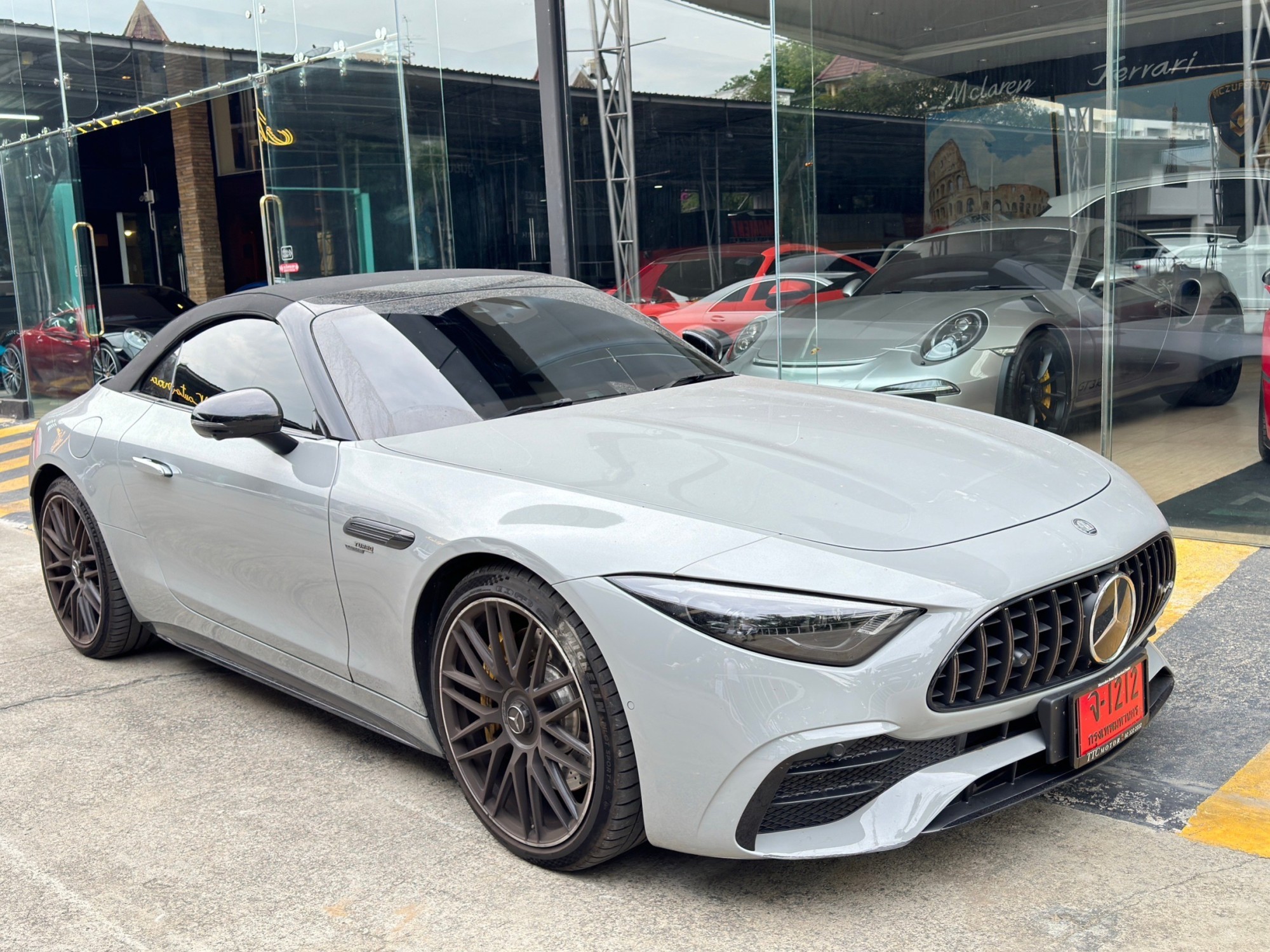 2023 Mercedes-Benz SL43 AMG night package สีเทา (รูปที่ 2)